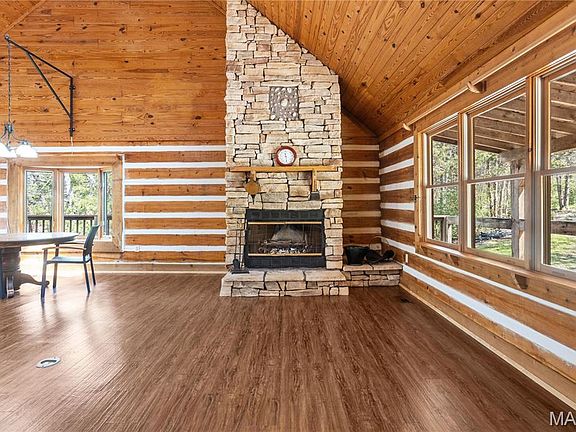 5th image of 13967 Sullens Rd