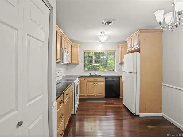 170 Gillies Lane #170, Norwalk, CT 06854