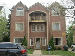522 Monroe St APT 2, Ann Arbor, MI 48104