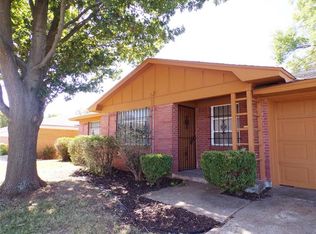 1424 Cloverdale Dr, Fort Worth, TX 76134