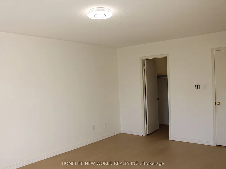 31 Barkwood Holw — Photo 20