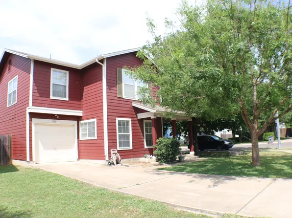 1400 Geoffs Dr, Austin, TX 78748