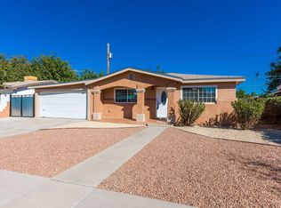 1505 Roberts Dr, Las Cruces, NM 88005