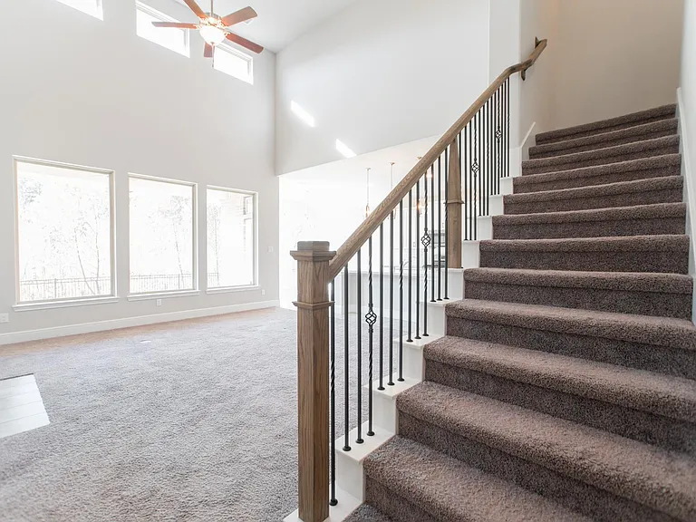 10054 Preserve Way — Photo 33