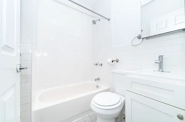 Rented by Platinum Properties | media 7