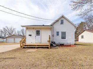 363 Lincoln St, Mondovi, WI 54755