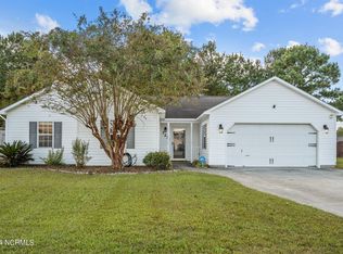 123 Spain Dr, Hubert, NC 28539