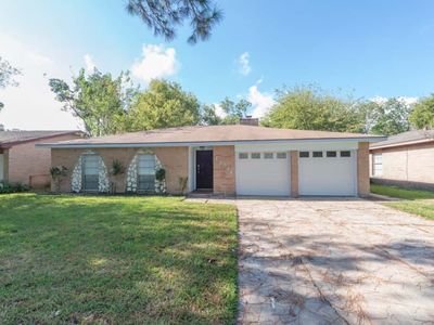 17014 Forest Bend Ave, Friendswood, TX, 77546