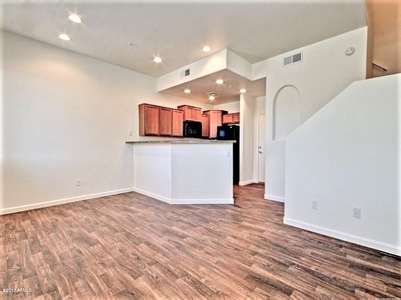4th image of 20025 N 20th St Unit 123