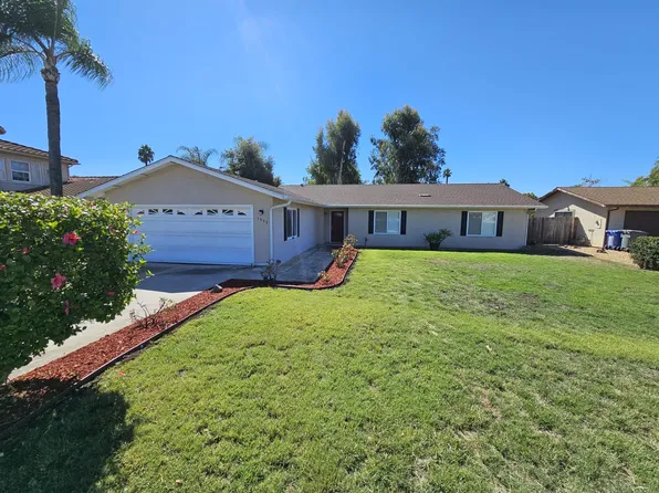 1553 Rock Springs Rd, San Marcos, CA 92069