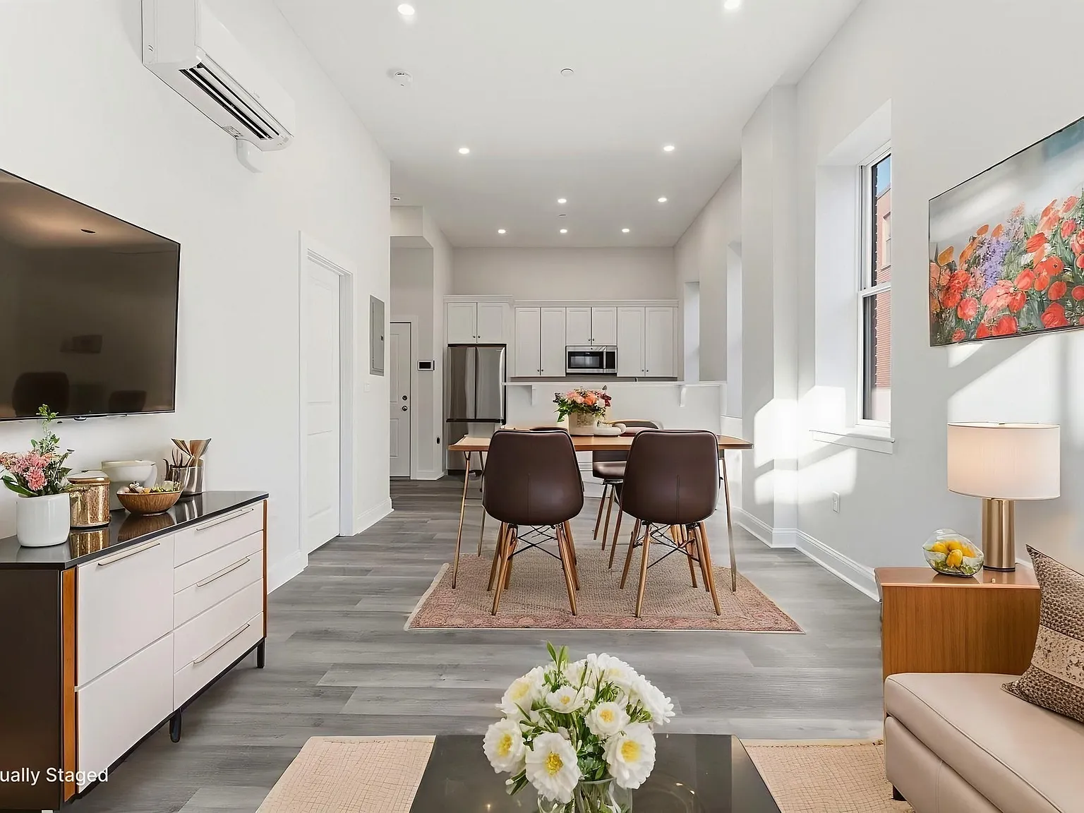 1 bed, 1.0 bath, 650 sqft, $2,150 — Photo 1