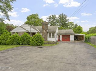 2749 Troy Schenectady Rd, Niskayuna, NY 12309