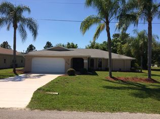 479 Londrina Dr, Punta Gorda, FL 33983