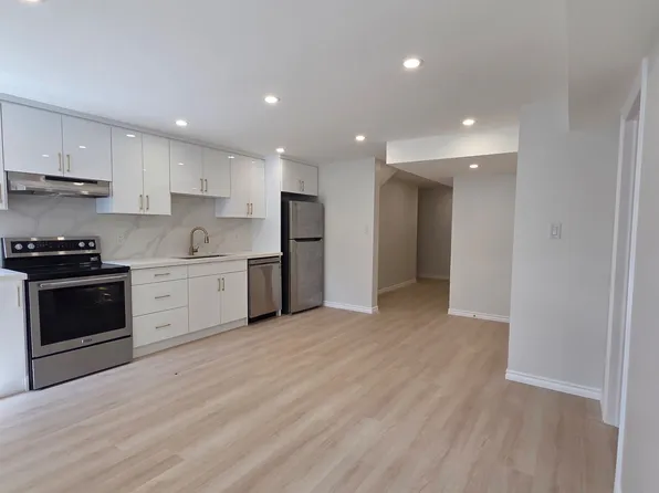 41 Queensgate Cres #Basement, Woolwich, ON N0B 1M0