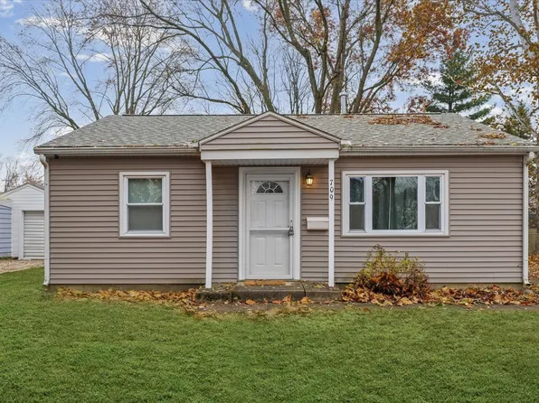 709 E Michigan Ave, Urbana, IL 61801