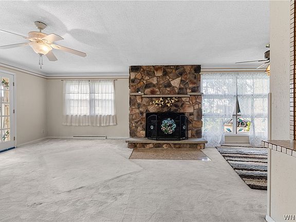 4th image of 938 Beach Rd