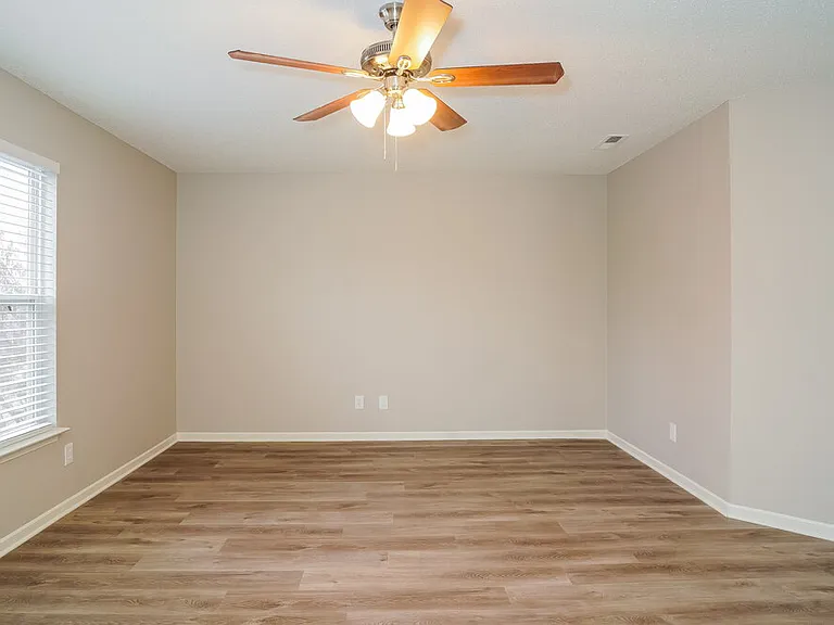 12337 Bearsdale Dr — Photo 15