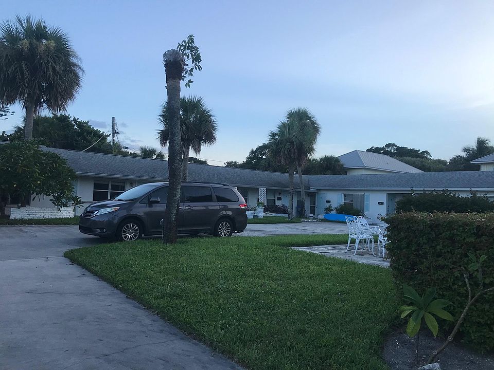 1st image of 918 Pirate Cove Ln #3