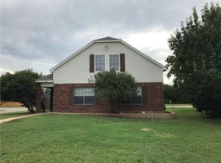 903 Oakvale Ct, Dallas, TX 75217
