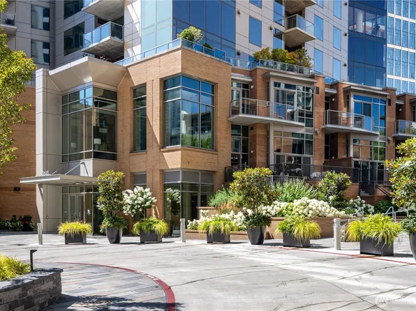 10650 NE Ninth Place #1927, Bellevue, WA 98004