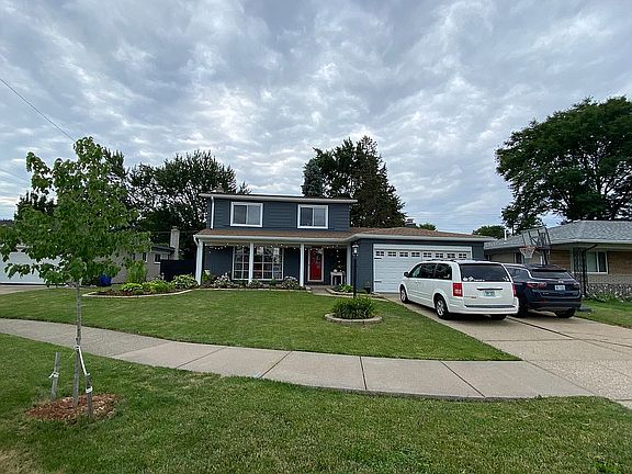 2nd image of 11572 Villa Ct