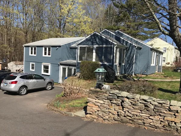 85 Perry St APT B, Unionville, CT 06085