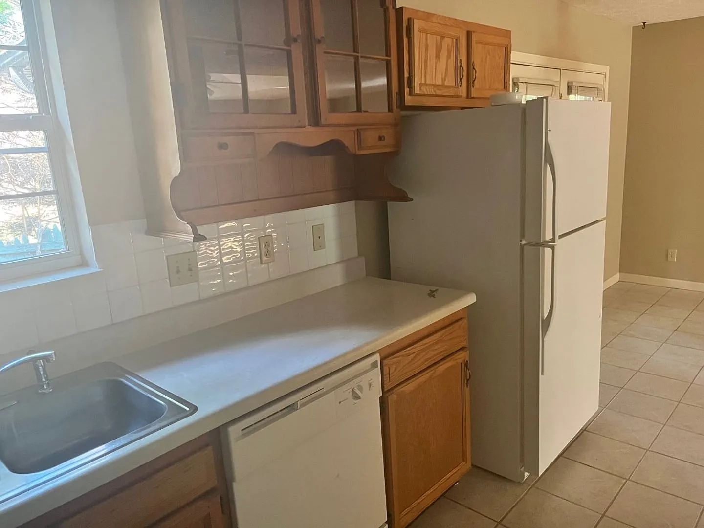 Cute 2 BR/BA One-Level Home off Ebenezer — Photo 2