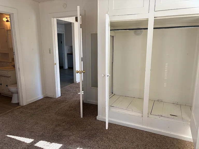 907 Valley View Ave — Photo 5