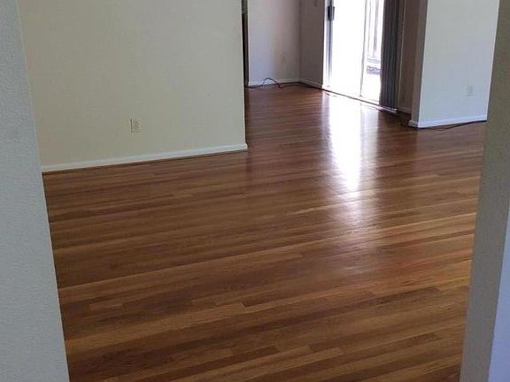 2nd image of 421 Monroe Dr