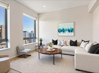 121 E 22nd St APT N1704, New York, NY 10010