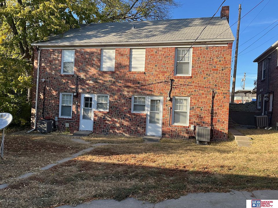 2nd image of 4715-4717 Bancroft Ave