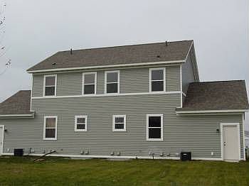 2nd image of 402 Bunker Dr