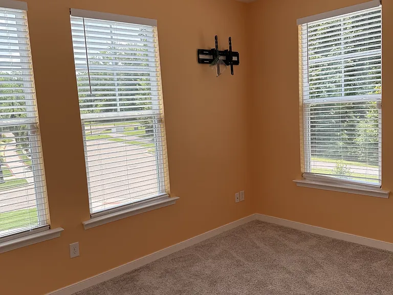 1431 Redoubt Rd #6B — Photo 5