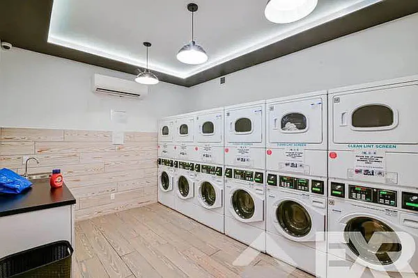 Rented by Fiddler Realty | media 16