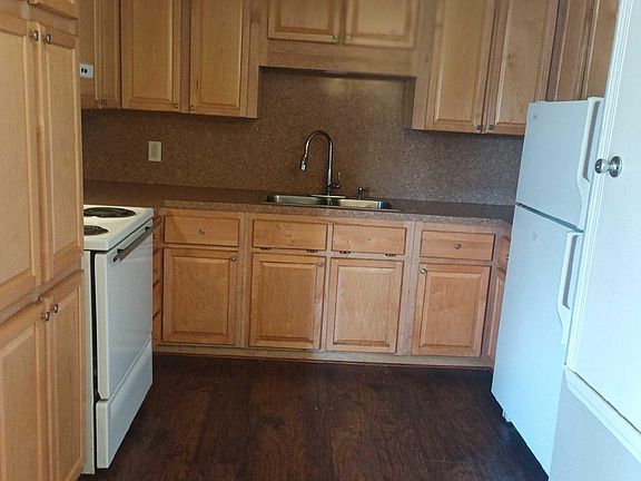 3rd image of 120 Pine Hill Loop Unit B