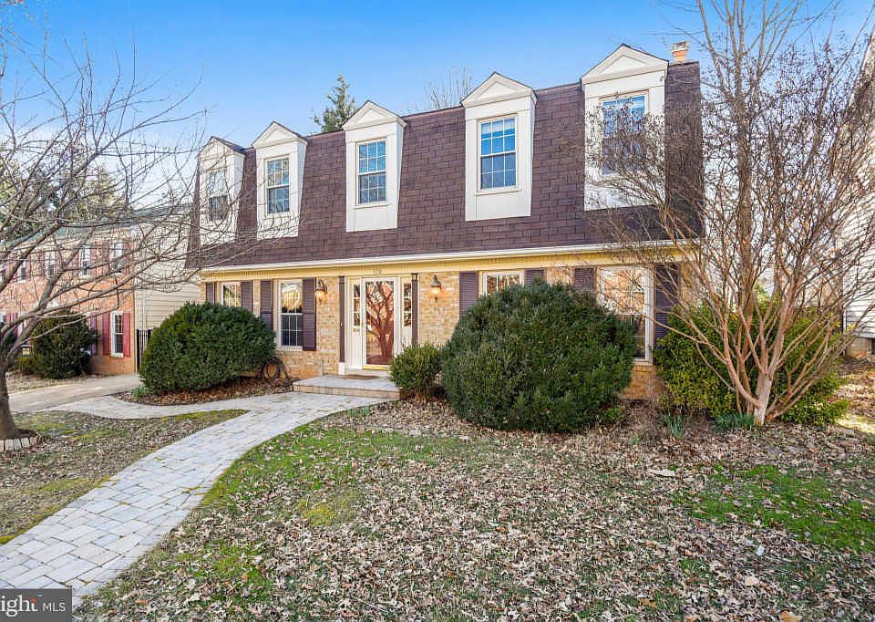 1st image of 506 N Park Dr