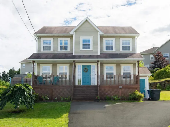 39 Slicers Ln, Middle Sackville, NS B4E 0A7
