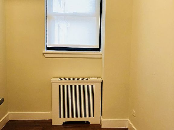 5th image of 400 E 57th St APT 15N