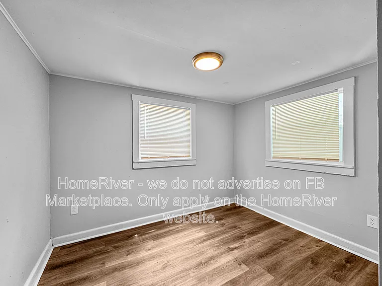 5304 E 14th Ave — Photo 16
