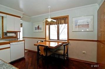 5th image of 6105 W 91st St