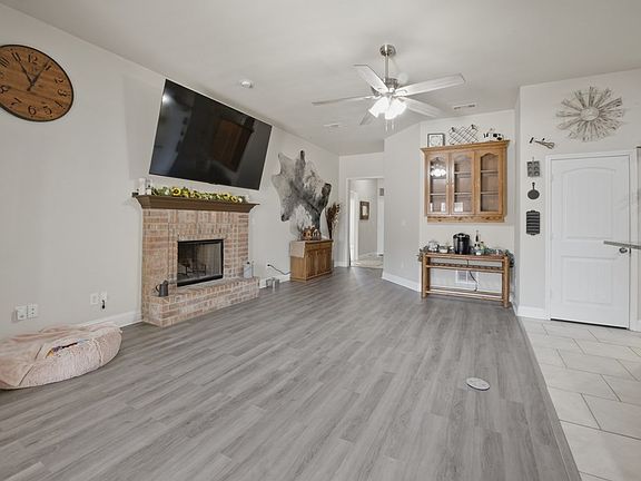 5th image of 9908 Aloe Ct