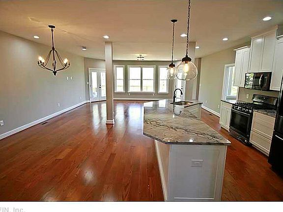 5th image of 6 Walters Ln