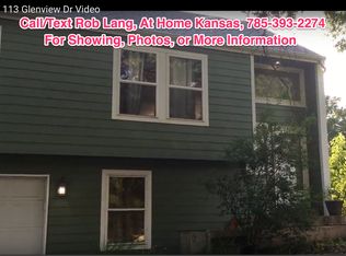 113 Glenview Dr, Lawrence, KS 66049