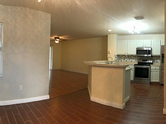 2nd image of 8550 Argyle Business Loop Unit 1103