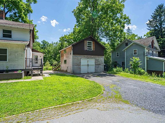 4th image of 22 Lime Kiln Rd