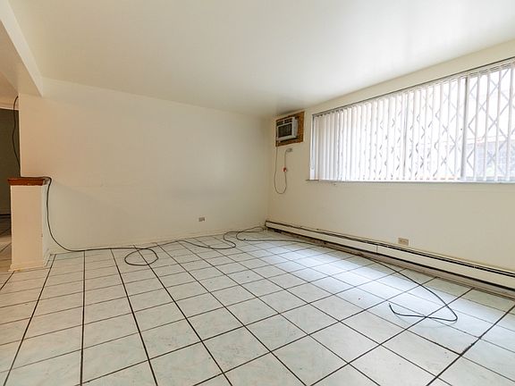 2nd image of 8745 S Cottage Grove Ave #B