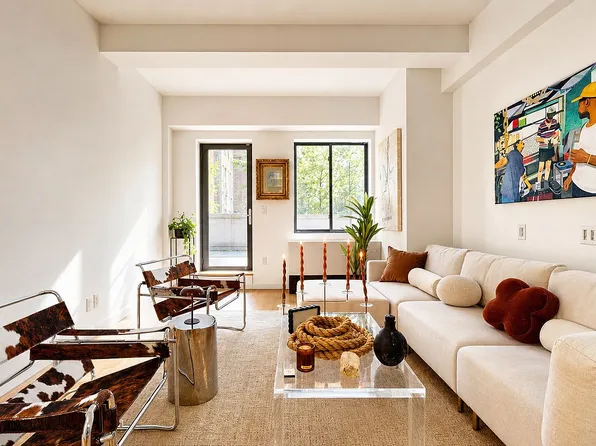 353 E 104th St #2FF, New York, NY 10029