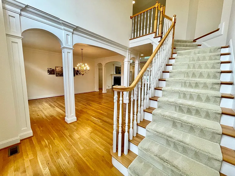 1709 Timber Ridge Ct — Photo 42