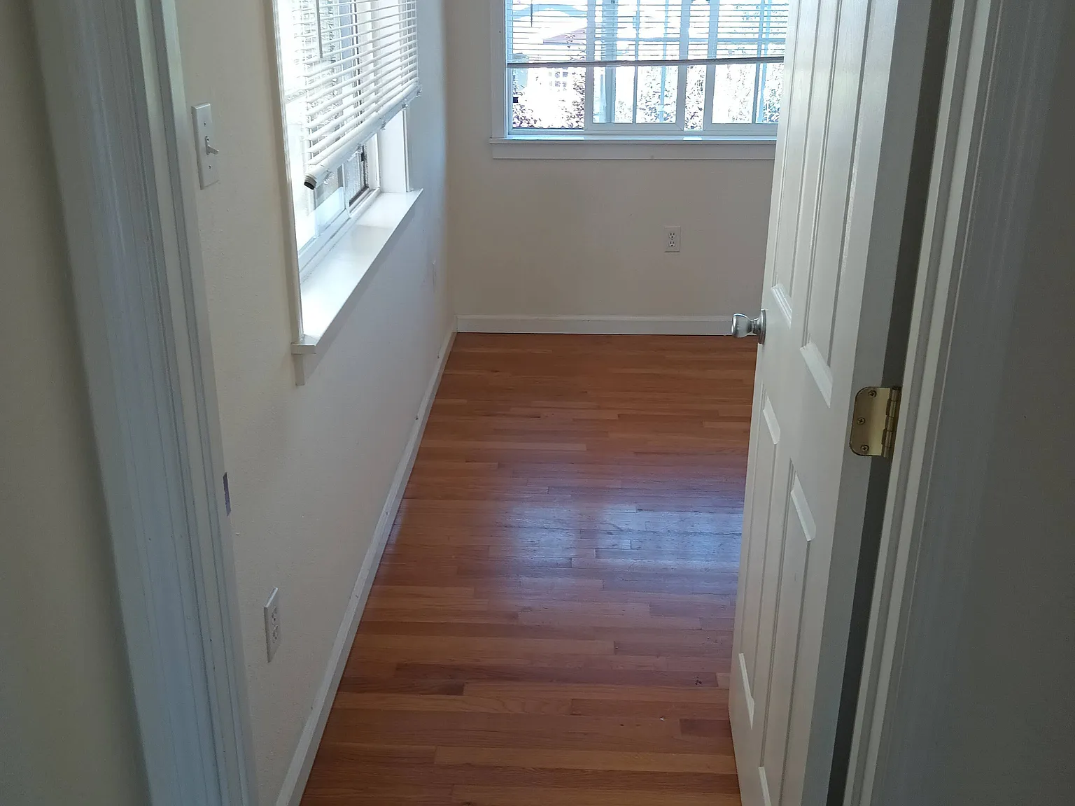 3 bed, 1500 sqft, $3,495 — Photo 4