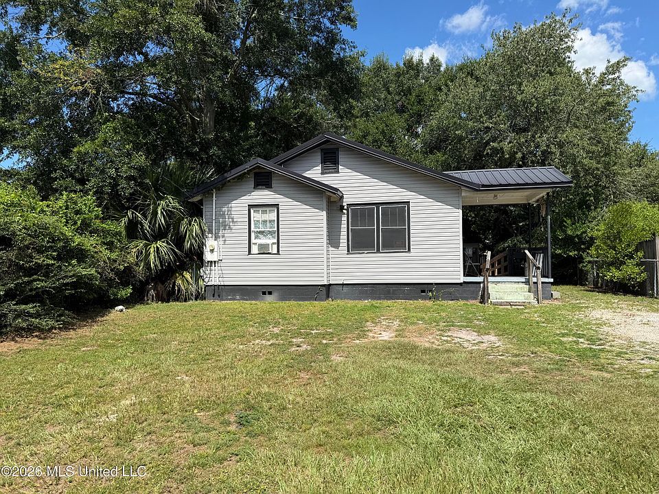 1st image of 178 Violet St